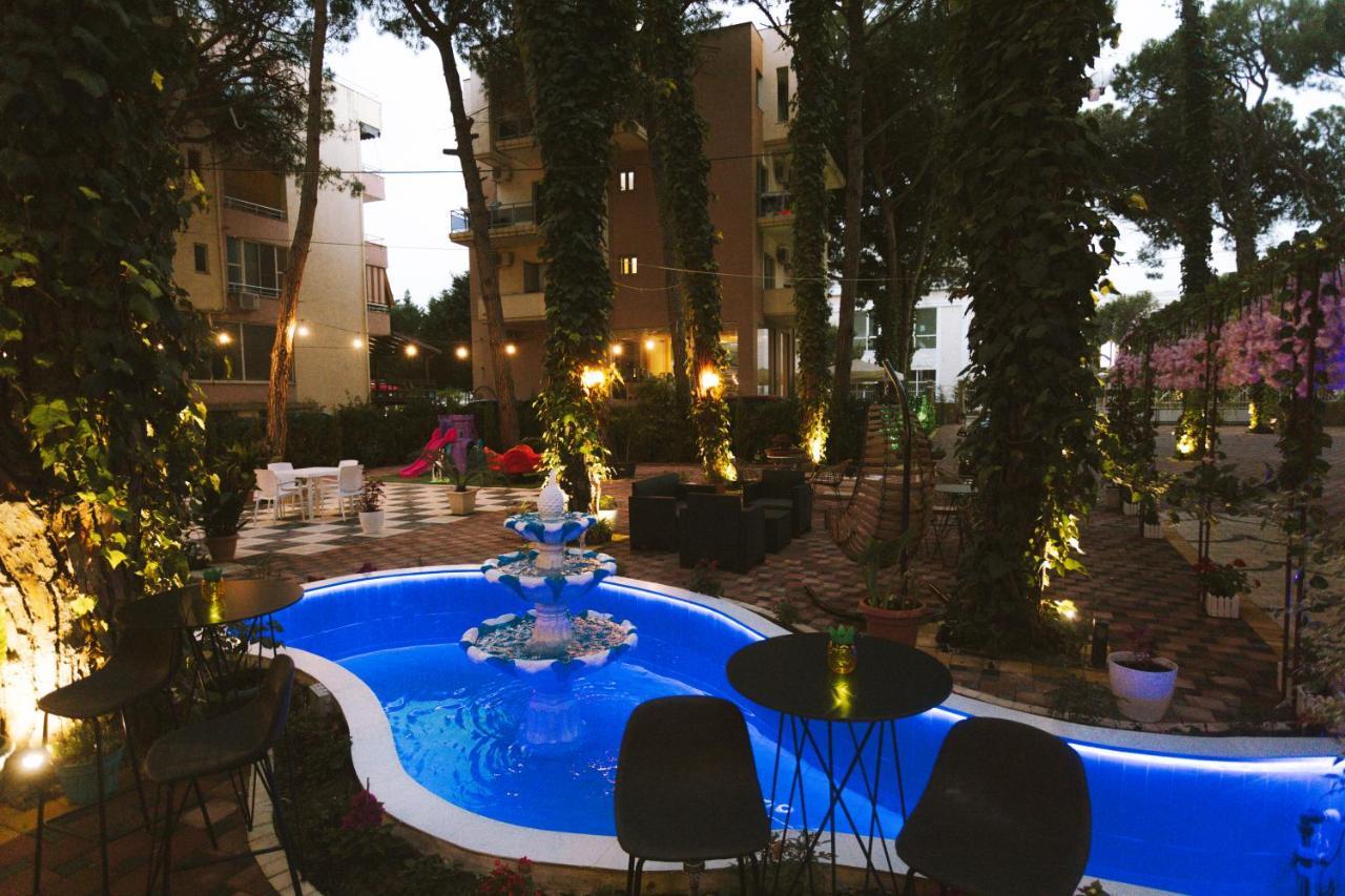 Hotel Mali i Robit Golem  Esterno foto