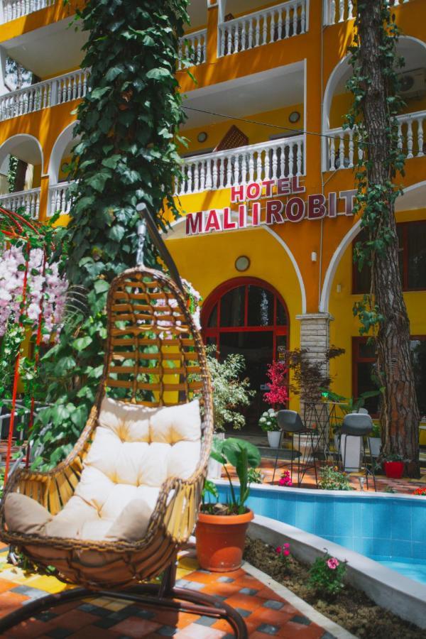Hotel Mali i Robit Golem  Esterno foto